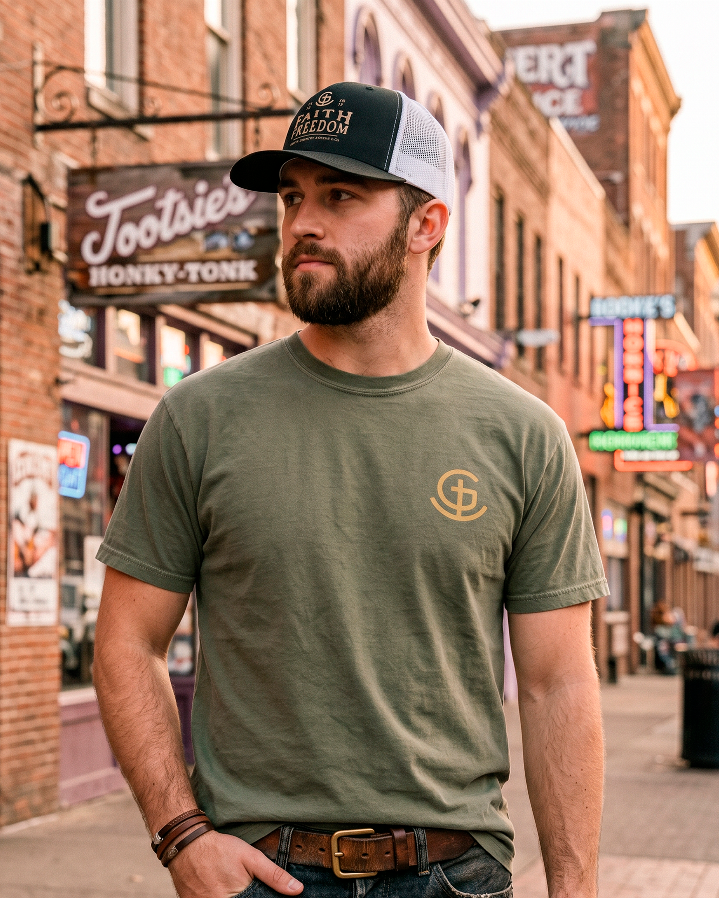 God N' Country Vintage Brand Heavy Tee